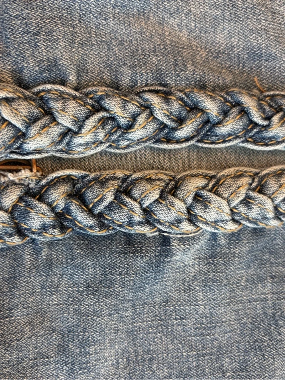 Curve Denim Cropped Jean Jacket - Light Blue - Picture 6 of 8
